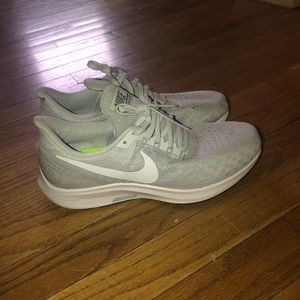 NWOT Nike Tennis Shoes